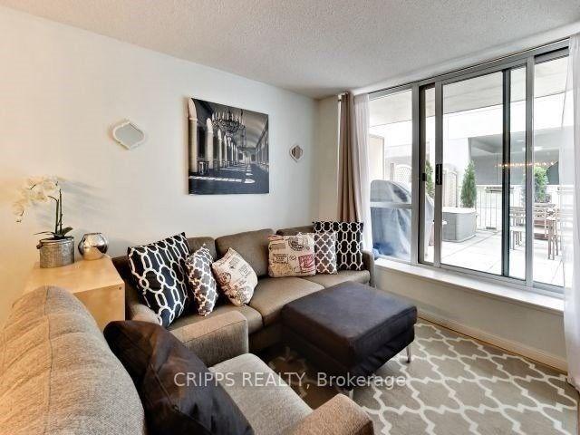 207 - 18 Stafford St, Condo with 1 bedrooms, 1 bathrooms and 1 parking in Toronto ON | Image 5