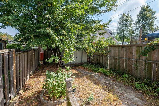 47 Roseheath Ave, House semidetached with 3 bedrooms, 1 bathrooms and 0 parking in Toronto ON | Image 9