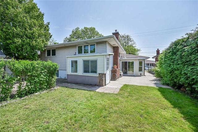 163 Kenora Avenue, House detached with 3 bedrooms, 4 bathrooms and 2 parking in Hamilton ON | Image 47