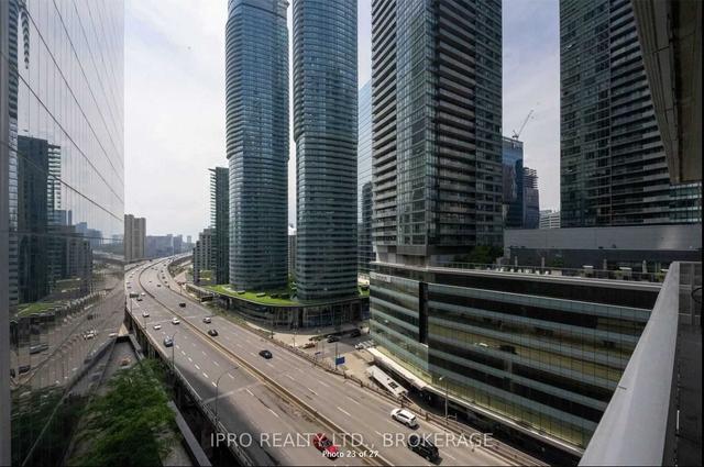 1202 - 100 Harbour St, Condo with 2 bedrooms, 2 bathrooms and 0 parking in Toronto ON | Image 19