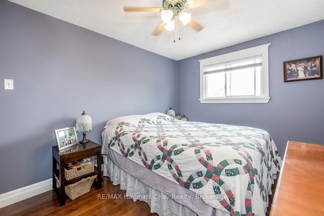 19 Sinclair Crt, House detached with 3 bedrooms, 2 bathrooms and 3 parking in Barrie ON | Image 20
