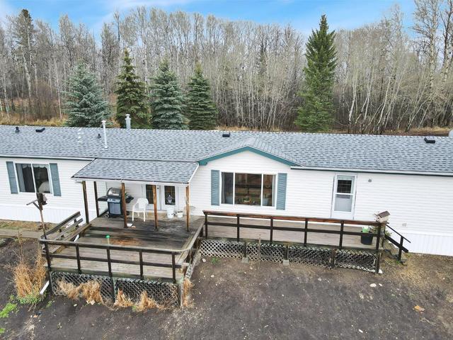 402 - 1219 Township Road, House detached with 3 bedrooms, 3 bathrooms and 10 parking in Lacombe County AB | Image 3