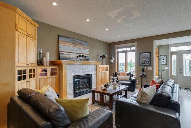 2249 8 Avenue Se, House detached with 5 bedrooms, 3 bathrooms and 2 parking in Calgary AB | Image 8