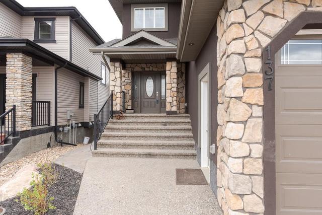 137 Gravelstone Road, House detached with 6 bedrooms, 3 bathrooms and 5 parking in Wood Buffalo AB | Image 2
