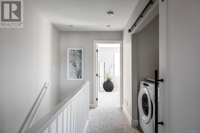 Second Primary bedroom ensuite with large walk-in shower | Image 17