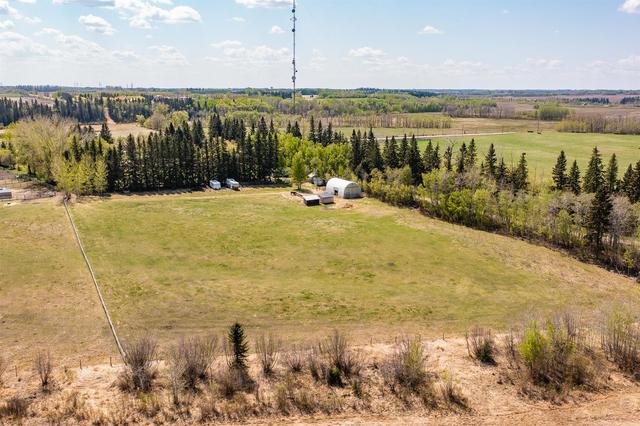 27576 Township Road 382, House detached with 4 bedrooms, 3 bathrooms and null parking in Red Deer County AB | Image 42