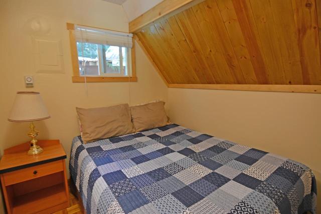 5730 Cedar Creek Road, House detached with 3 bedrooms, 3 bathrooms and null parking in Central Kootenay H BC | Image 73
