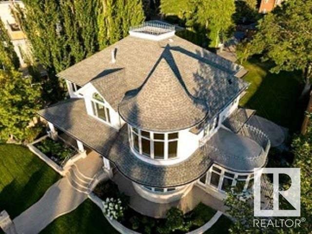 9009 Saskatchewan Dr Nw, House detached with 5 bedrooms, 4 bathrooms and null parking in Edmonton AB | Image 45