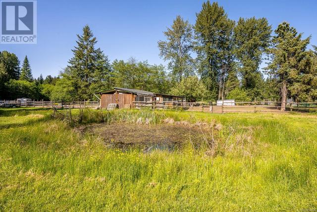 3326 Royston Rd, House detached with 5 bedrooms, 2 bathrooms and 10 parking in Comox Valley A BC | Image 49