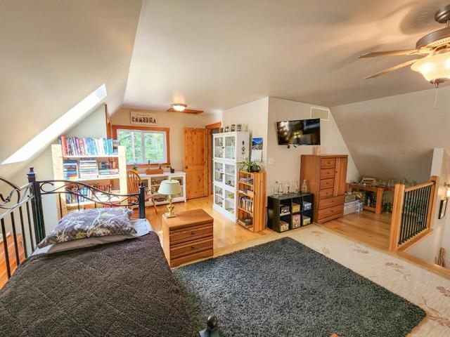 4351 Poplar Ridge Road, House detached with 2 bedrooms, 3 bathrooms and 8 parking in Central Kootenay H BC | Image 28