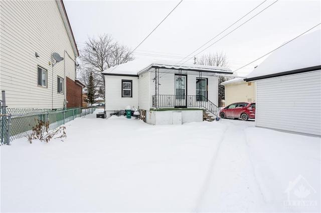 674 De L'eglise Street, House detached with 2 bedrooms, 1 bathrooms and 4 parking in Ottawa ON | Image 11