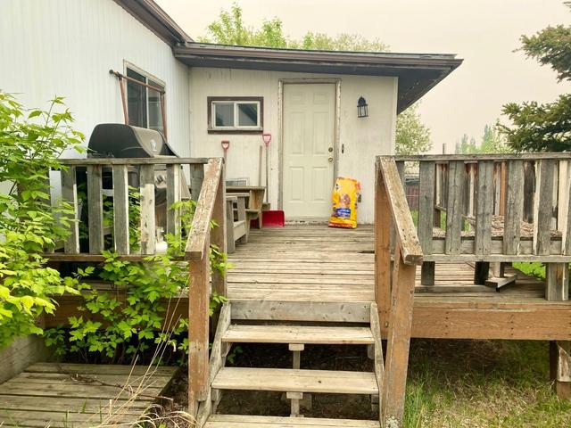 9605 121 Avenue, House detached with 3 bedrooms, 1 bathrooms and 2 parking in Grande Prairie AB | Image 6