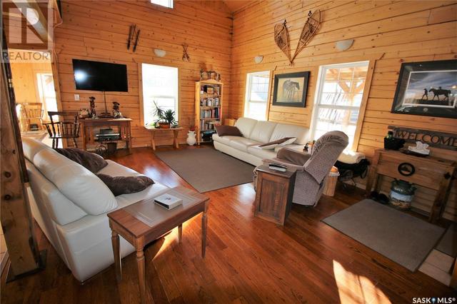 13.48 Acre Acreage Shell Lake, House detached with 3 bedrooms, 3 bathrooms and null parking in Spiritwood No. 496 SK | Image 8