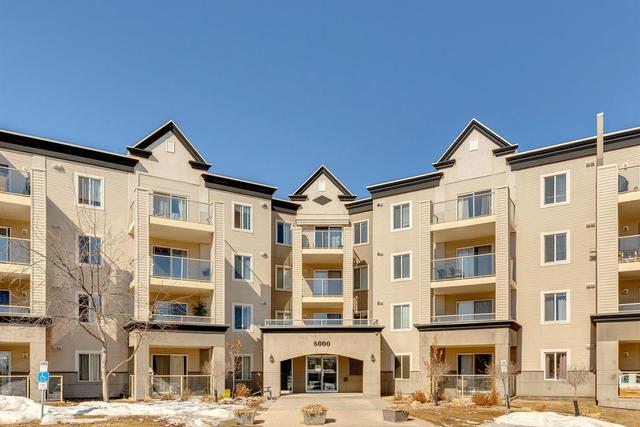 102 - 6000 Somervale Court Sw, Condo with 2 bedrooms, 2 bathrooms and 1 parking in Calgary AB | Image 1