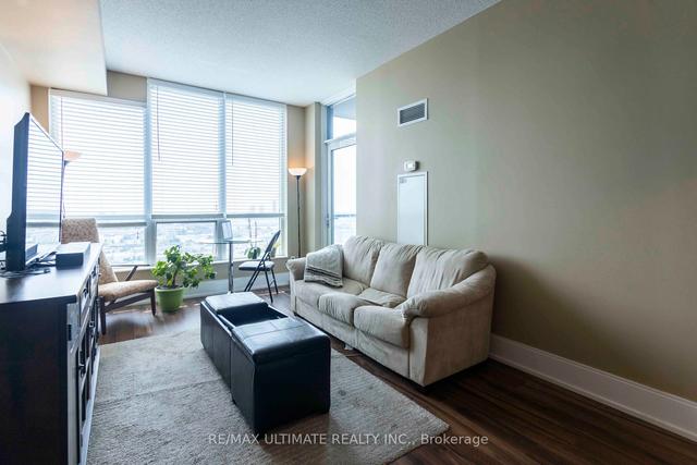1810 - 15 Viking Lane, Condo with 1 bedrooms, 1 bathrooms and 1 parking in Toronto ON | Image 3