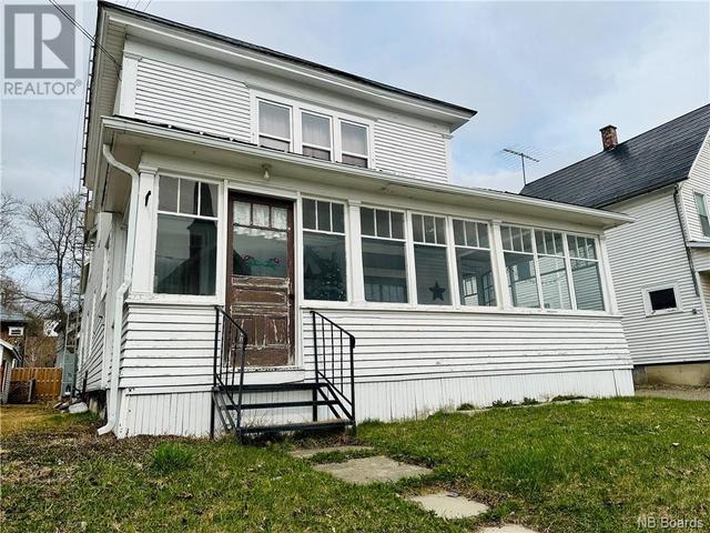 354 Main Street, House detached with 4 bedrooms, 2 bathrooms and null parking in Hartland NB | Image 3