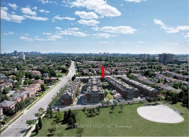 potl 57 - 300 Atkinson Ave, House attached with 3 bedrooms, 3 bathrooms and 2 parking in Vaughan ON | Image 2