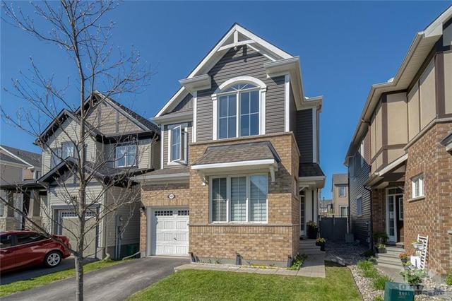 102 Damselfly Way, House detached with 3 bedrooms, 3 bathrooms and 2 parking in Ottawa ON | Image 2