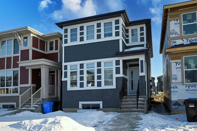 31 Cornerstone Green Ne, House detached with 4 bedrooms, 3 bathrooms and 2 parking in Calgary AB | Image 2