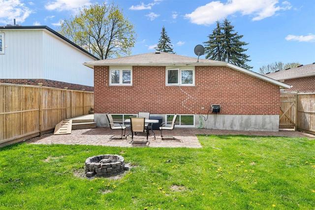 173 William Roe Blvd, House detached with 3 bedrooms, 2 bathrooms and 5 parking in Newmarket ON | Image 39