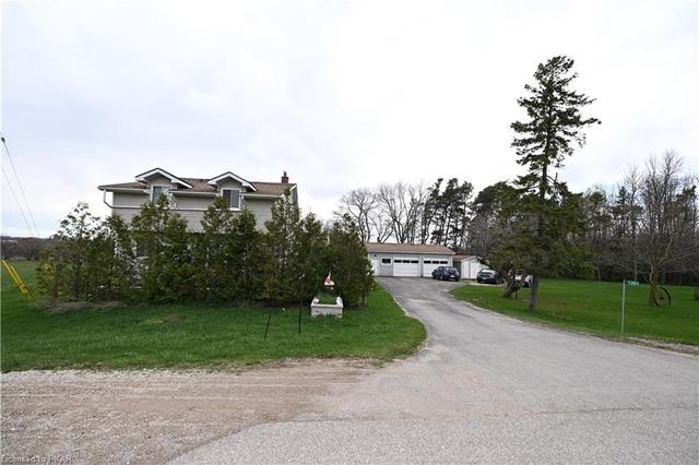 1281 Bruce Road 1 Road, House detached with 5 bedrooms, 2 bathrooms and null parking in Huron Kinloss ON | Image 1