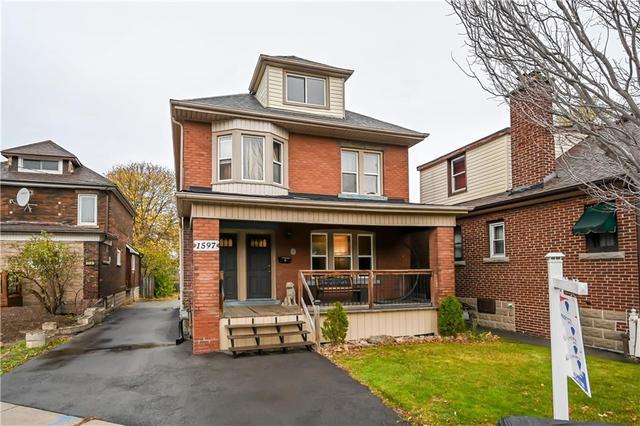 1597 King Street E, House detached with 4 bedrooms, 2 bathrooms and 5 parking in Hamilton ON | Image 1