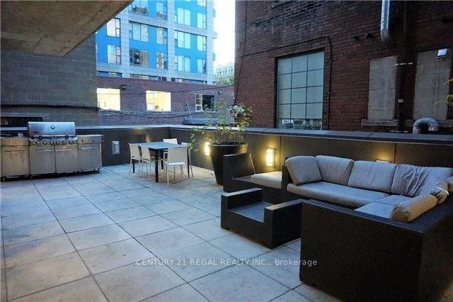 201 - 32 Camden St, Condo with 1 bedrooms, 1 bathrooms and 0 parking in Toronto ON | Image 5