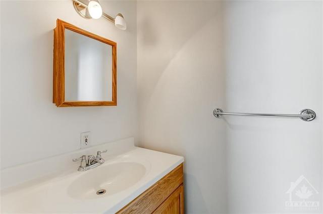 2112 - 665 Bathgate Drive, Condo with 3 bedrooms, 2 bathrooms and 1 parking in Ottawa ON | Image 23