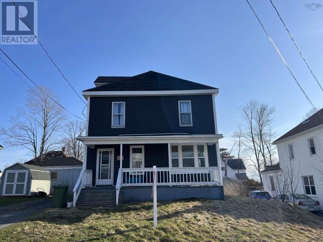 254 Poplar Street, House detached with 4 bedrooms, 1 bathrooms and null parking in New Glasgow NS | Image 1