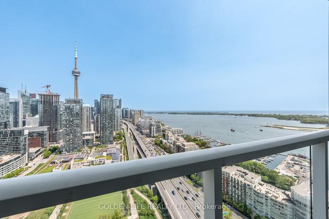 4206 - 75 Queens Wharf Rd, Condo with 3 bedrooms, 2 bathrooms and 1 parking in Toronto ON | Image 15