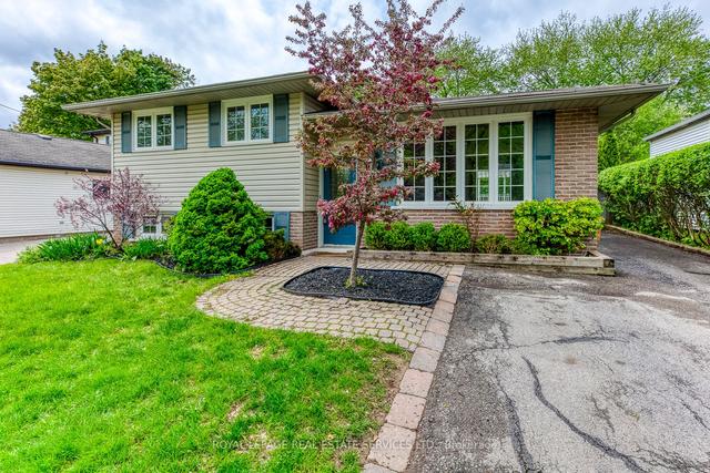 59 Mccraney St W, House detached with 3 bedrooms, 2 bathrooms and 3 parking in Oakville ON | Image 12