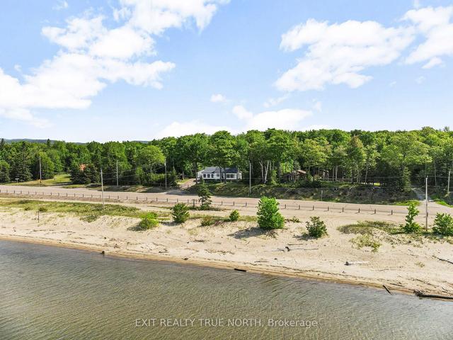 10396 Highway 17 N, House detached with 3 bedrooms, 2 bathrooms and 7 parking in Algoma, Unorganized, North Part ON | Image 28