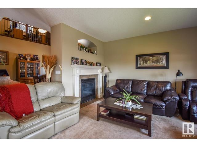 19 Victoria Ba, House detached with 4 bedrooms, 3 bathrooms and null parking in Spruce Grove AB | Image 12