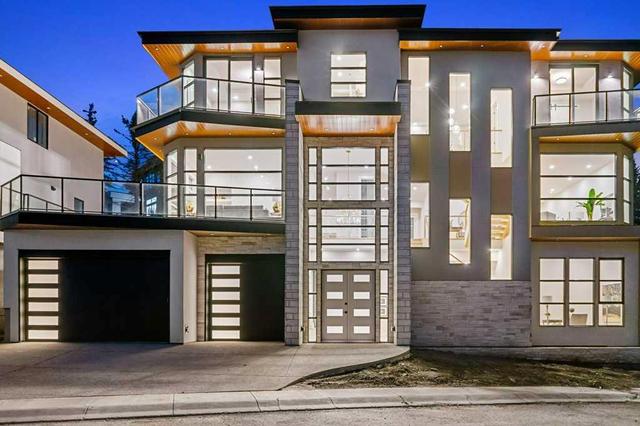 900 Elkton Close Sw, House detached with 4 bedrooms, 5 bathrooms and 12 parking in Calgary AB | Image 3