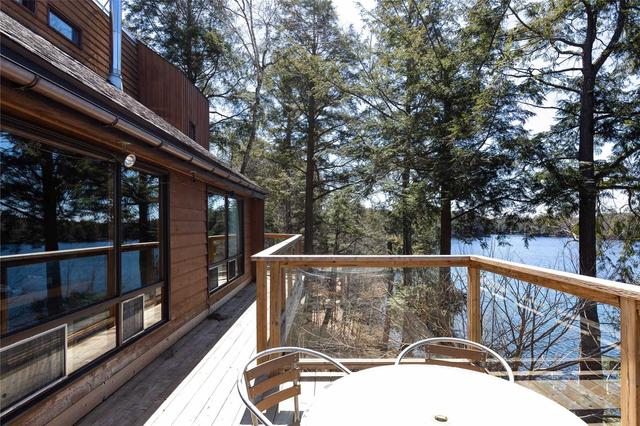 1033 East Walker Lake Dr, House detached with 3 bedrooms, 2 bathrooms and 6 parking in Lake of Bays ON | Image 40