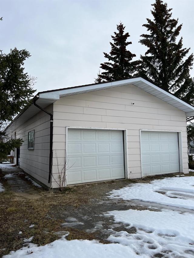 10327 105 Avenue, House detached with 3 bedrooms, 1 bathrooms and 4 parking in Hythe AB | Image 21