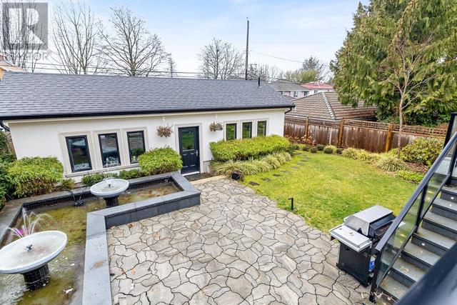 1678 W 62nd Avenue, House detached with 5 bedrooms, 7 bathrooms and 3 parking in Vancouver BC | Image 38