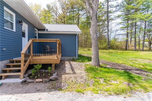 1649 Honey Harbour Road, House detached with 3 bedrooms, 2 bathrooms and 8 parking in Georgian Bay ON | Image 23