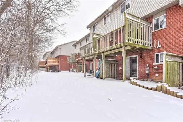 60 - 235 Saginaw Parkway, House attached with 4 bedrooms, 1 bathrooms and 1 parking in Cambridge ON | Image 36
