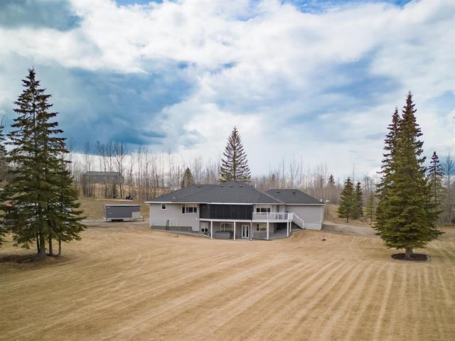 25 - 113033 Township Road 592, House detached with 6 bedrooms, 4 bathrooms and 6 parking in Woodlands County AB | Image 40
