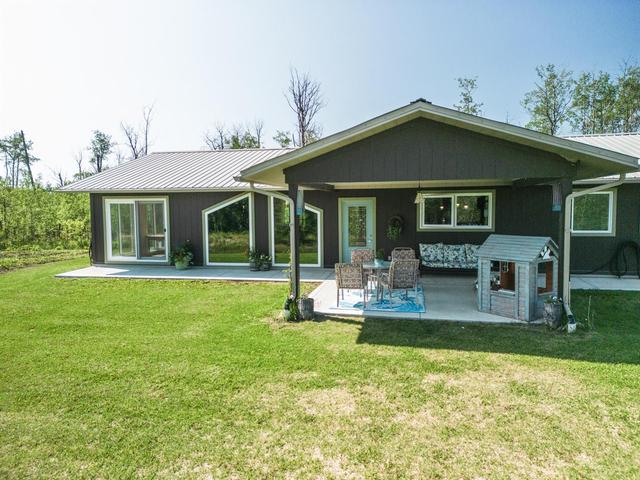 31073 Twp Rd 744, House detached with 3 bedrooms, 2 bathrooms and null parking in Grande Prairie County No. 1 AB | Image 22