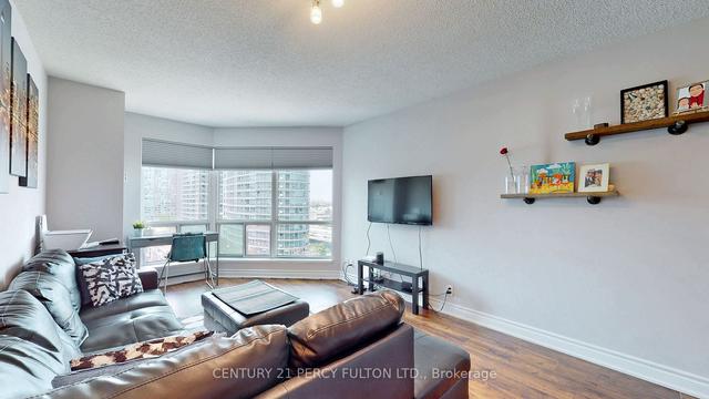 1101 - 11 Lee Centre Dr, Condo with 1 bedrooms, 1 bathrooms and 1 parking in Toronto ON | Image 6