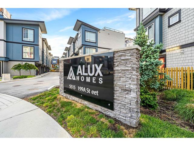 30 - 5515 199a Street, House attached with 3 bedrooms, 3 bathrooms and 2 parking in Langley BC | Image 2