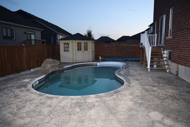 8946 Tristar Cres, House detached with 3 bedrooms, 3 bathrooms and 4 parking in Niagara Falls ON | Image 19