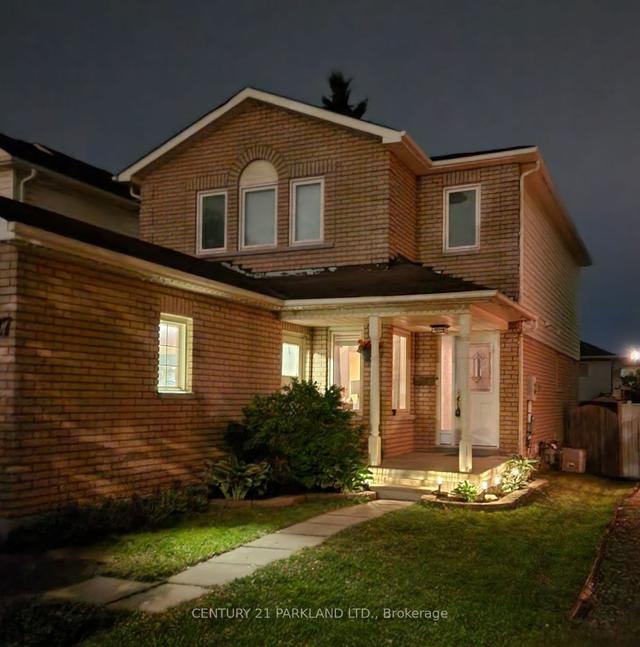 27 Poolton Cres, House detached with 3 bedrooms, 3 bathrooms and 3 parking in Clarington ON | Image 13