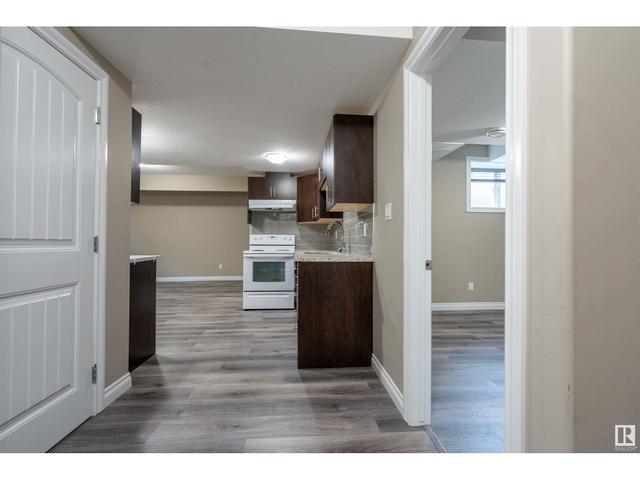 9256 155 St Nw, House detached with 5 bedrooms, 6 bathrooms and null parking in Edmonton AB | Image 40