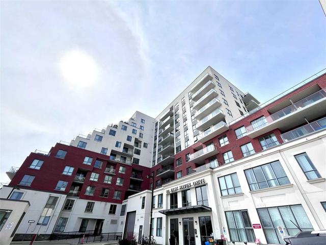 1012 - 22 East Haven Dr, Condo with 2 bedrooms, 2 bathrooms and 1 parking in Toronto ON | Image 8