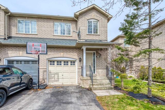 1385 Brookstar Dr, House semidetached with 3 bedrooms, 3 bathrooms and 3 parking in Oakville ON | Image 12