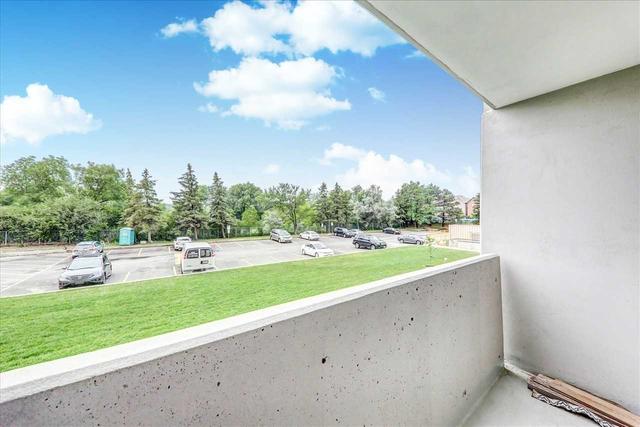 208 - 301 Prudential Dr, Condo with 3 bedrooms, 2 bathrooms and 1 parking in Toronto ON | Image 14