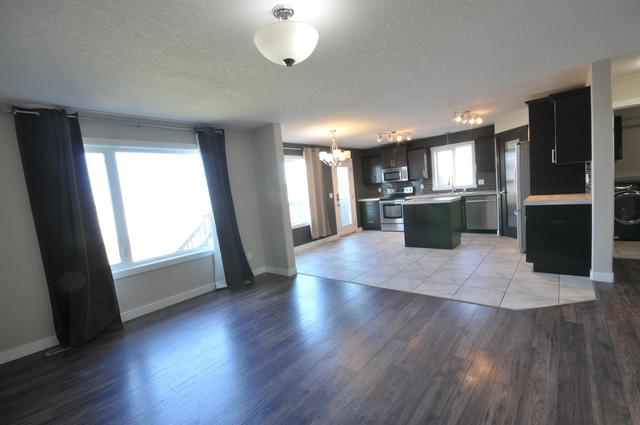 7306 115b Street, House detached with 5 bedrooms, 3 bathrooms and 6 parking in Grande Prairie AB | Image 8